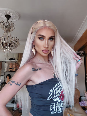 BARBIE PLATİN SARIŞIN DANTEL PERUK ÜNİTESİ