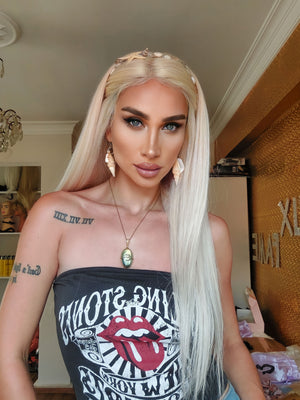 BARBIE PLATİN SARIŞIN DANTEL PERUK ÜNİTESİ