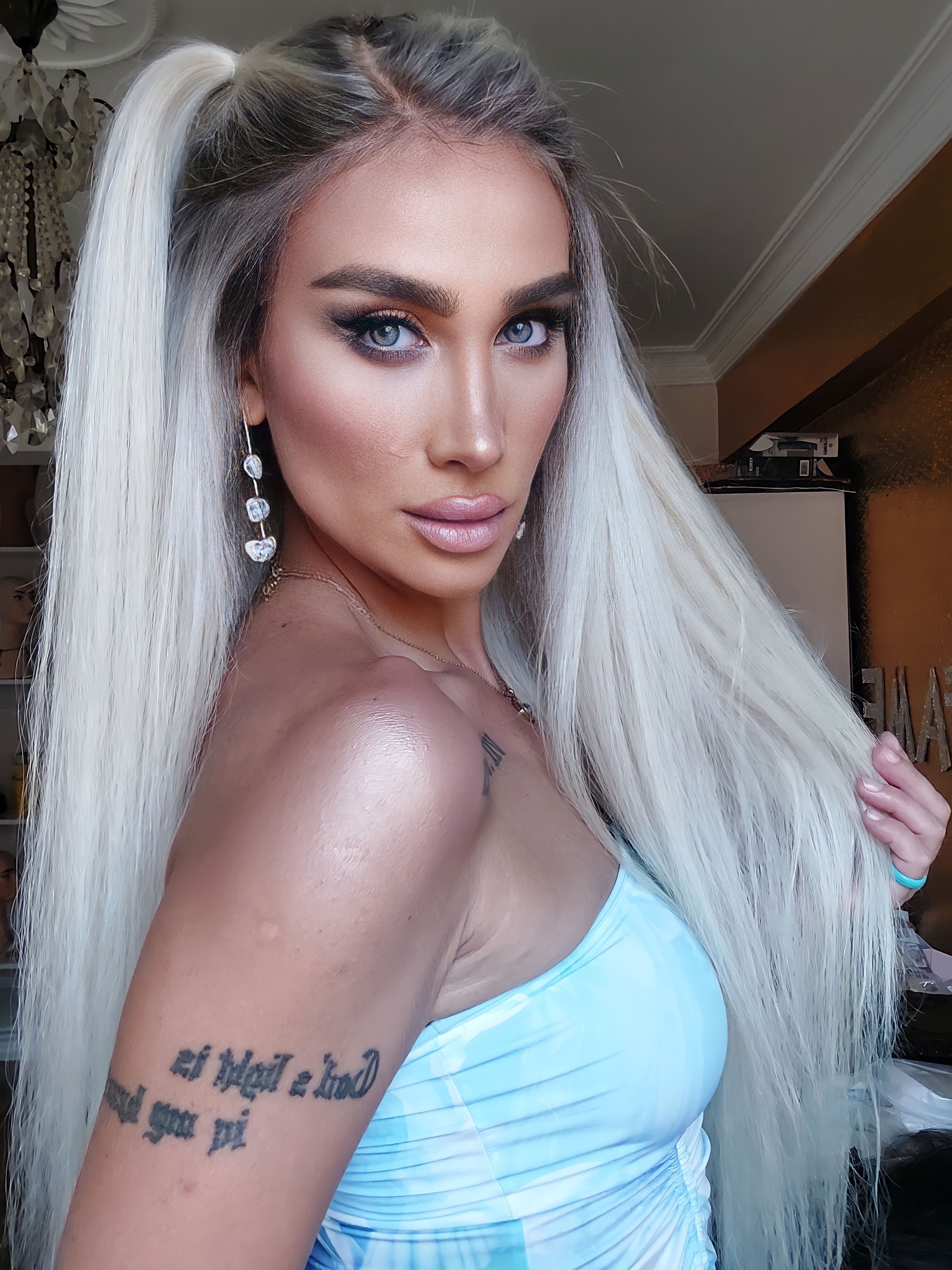 GLAM ROSE BUZ SARIŞIN DANTEL PERUK ÜNİTESİ