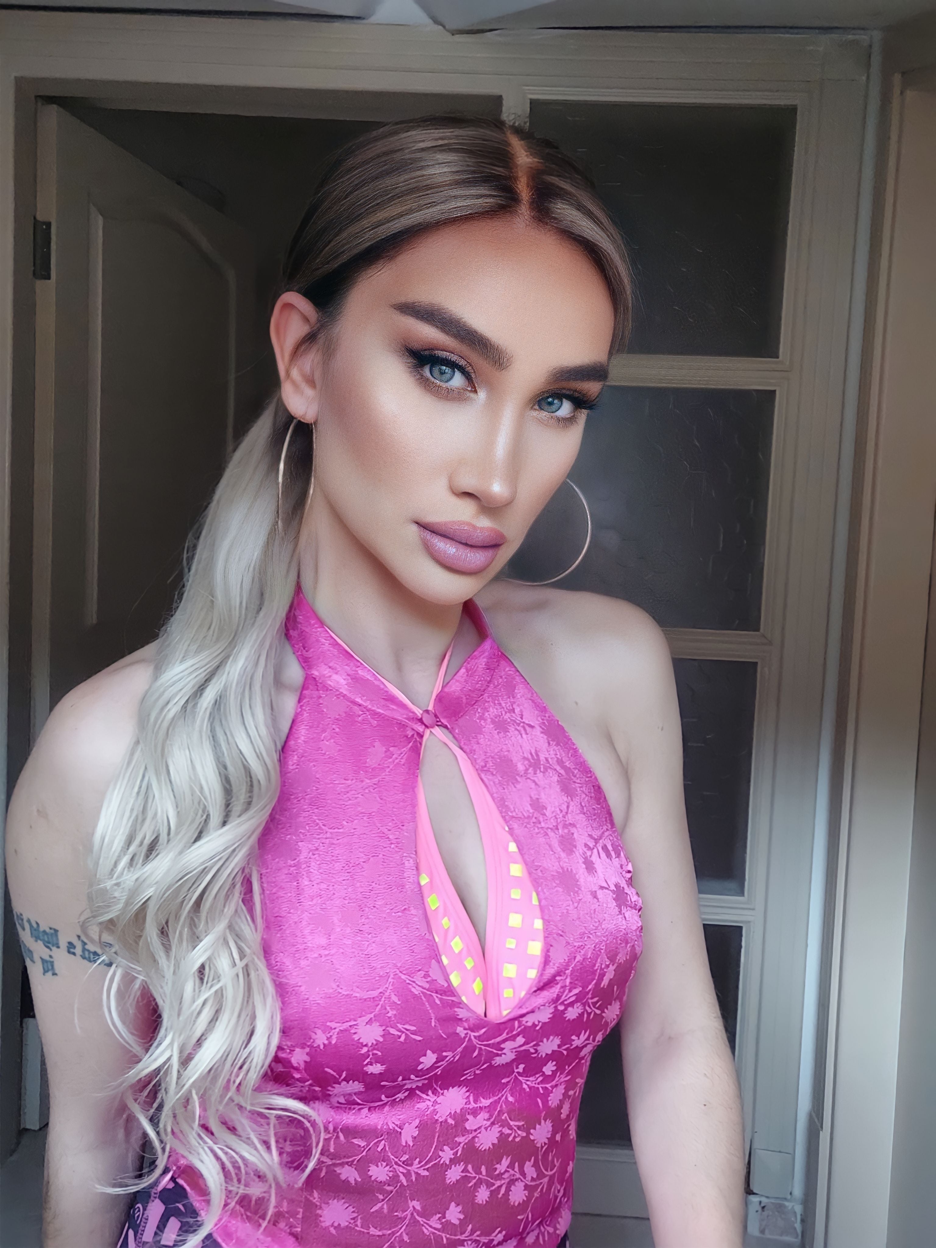REBECCA PLATİN SARIŞIN OMBRELİ DANTEL PERUK ÜNİTESİ