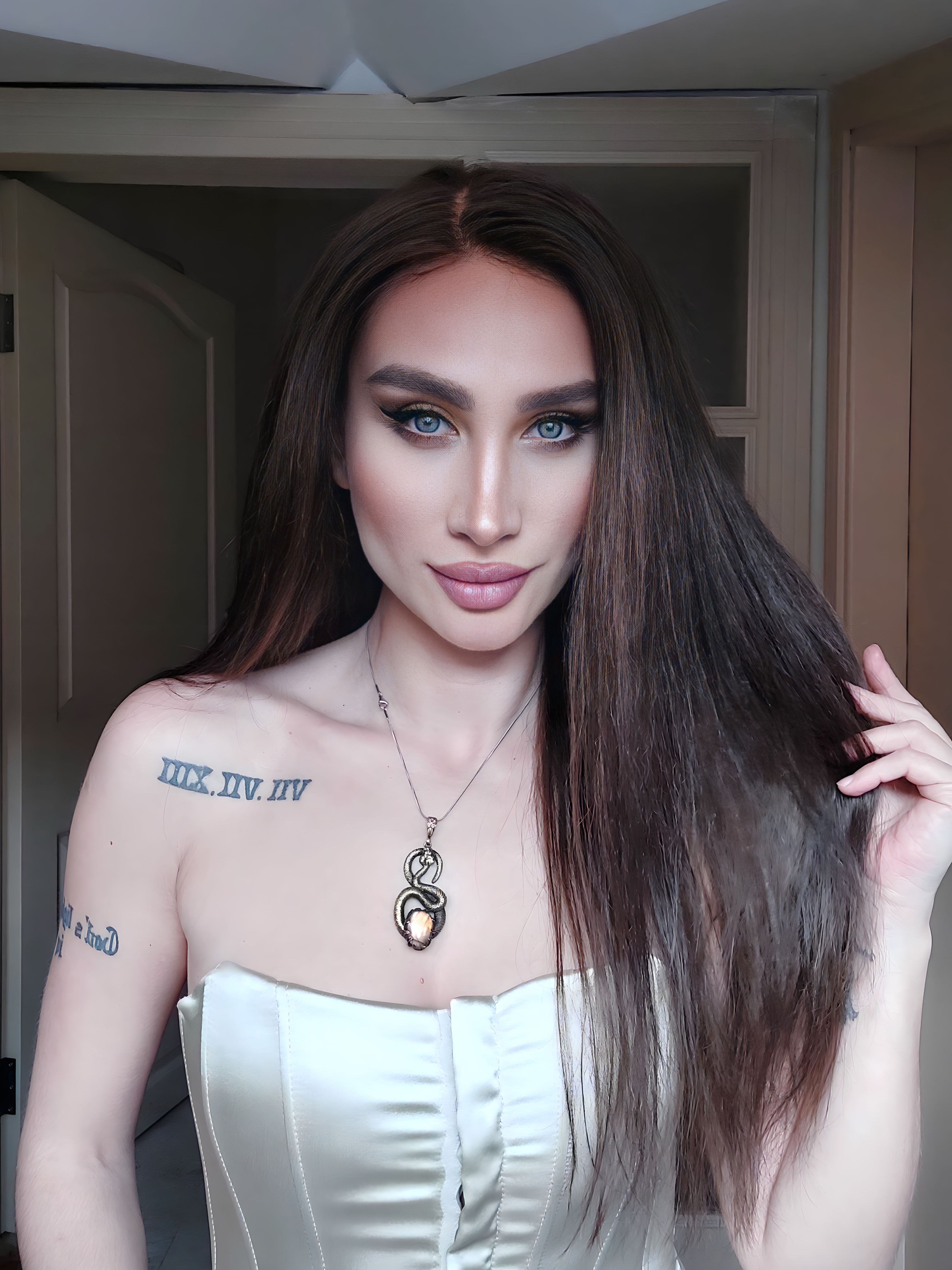CLARA KUMRAL KAHVE DANTEL PERUK ÜNİTESİ