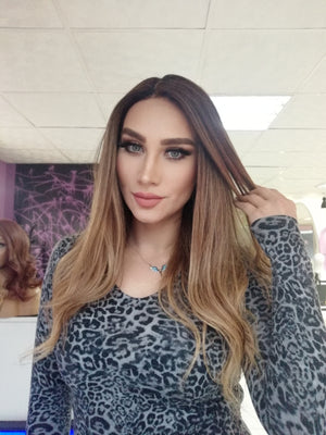 GLORIA KAHVERENGİ SARIŞIN OMBRELİ DANTEL PERUK ÜNİTESİ