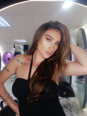 SANDRA KUMRAL IŞILTILI DANTEL PERUK ÜNİTESİ
