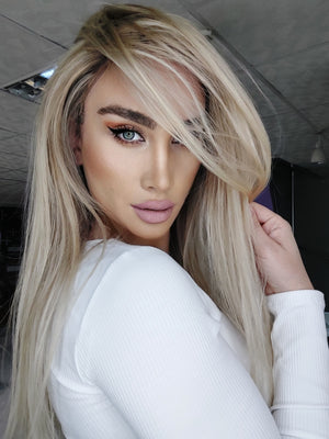 ANASTASIA BEBEK PLATİN SARIŞIN RÖFLELİ DANTEL PERUK ÜNİTESİ