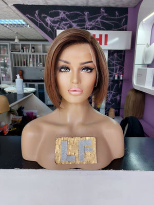 MONA PIXIE KESİM KAHVERENGİ IŞILTILI DANTEL PERUK ÜNİTESİ