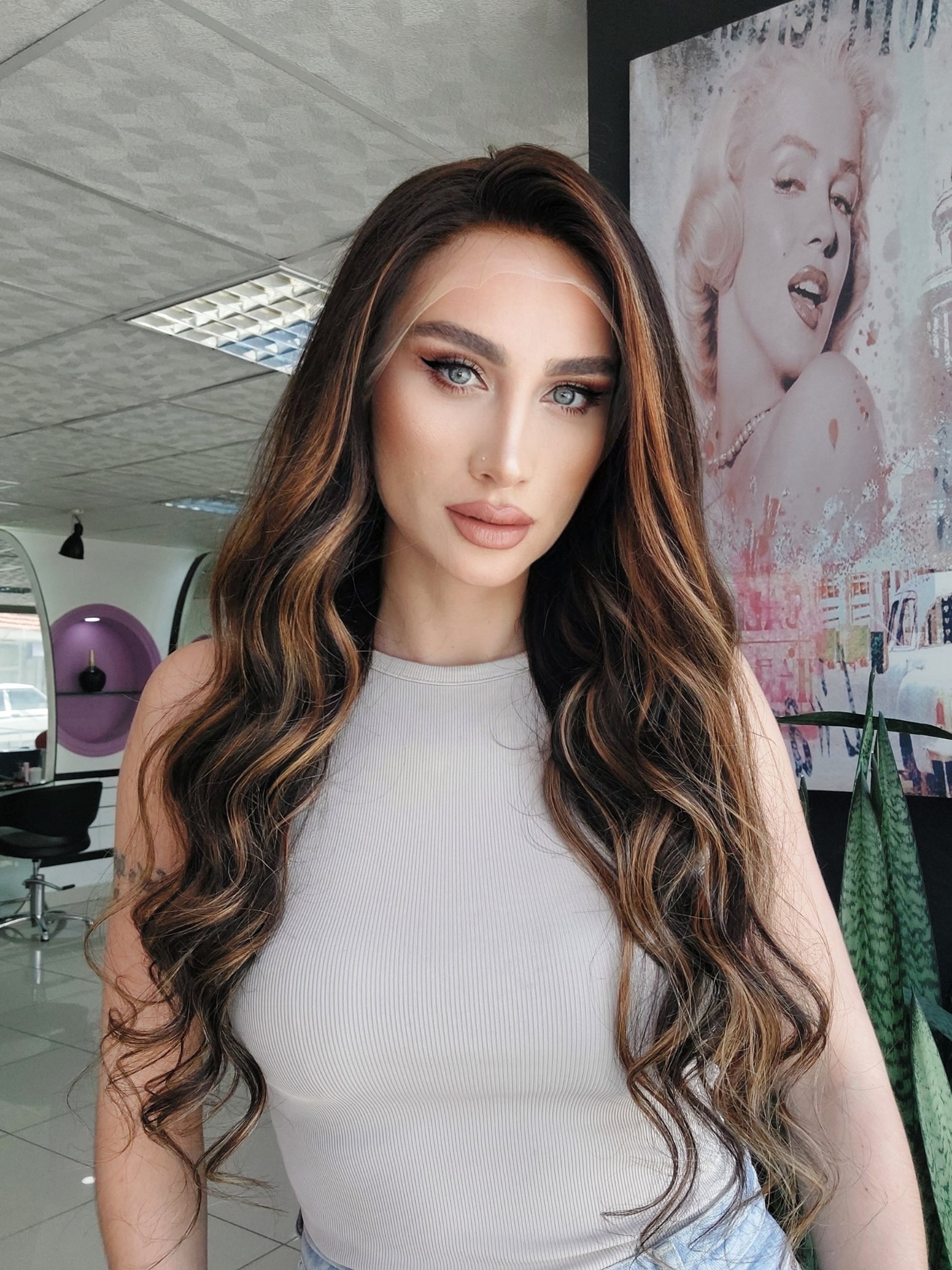 ADELE IŞILTILI DANTEL PERUK ÜNİTESİ