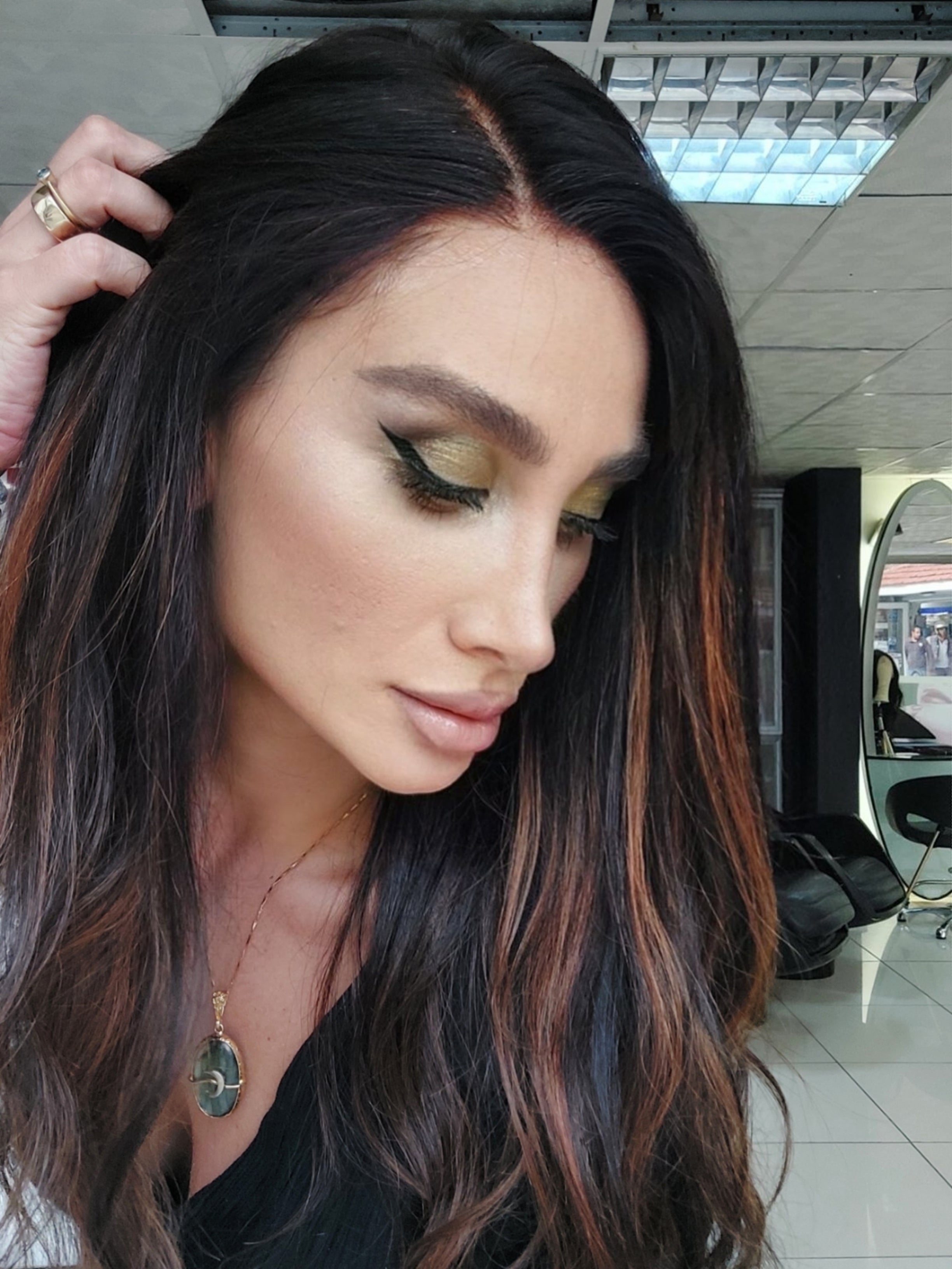 ARABELLA KOYU KAHVE DALGALI DOKULU IŞILTILI DANTEL PERUK ÜNİTESİ