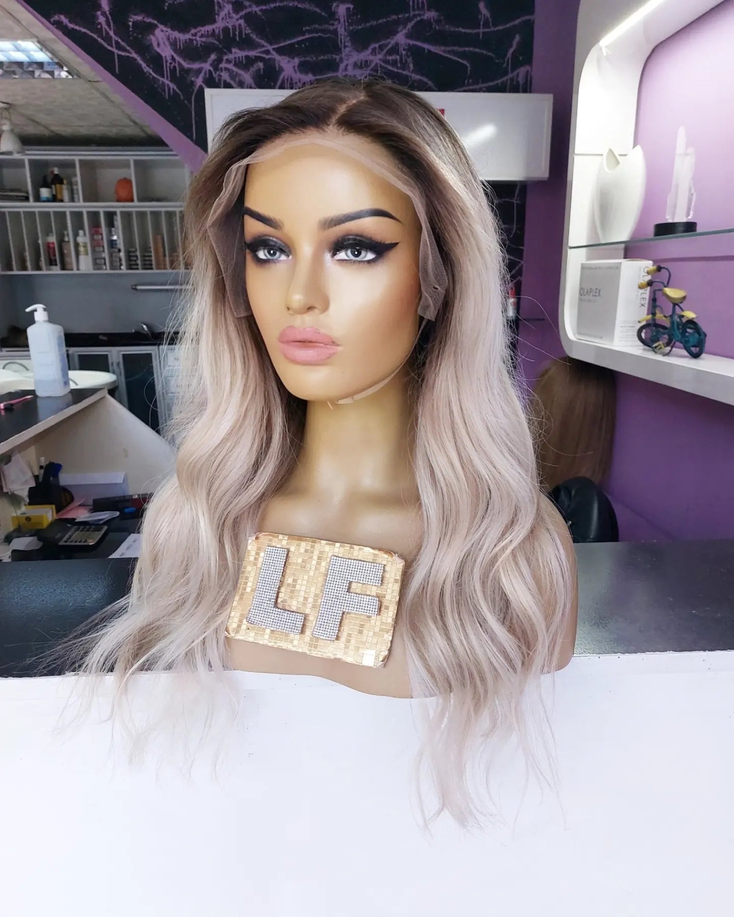 LINDSAY ICE PLATİN OMBRELİ DANTEL PERUK ÜNİTESİ