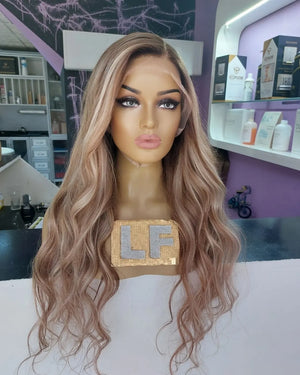 NATALIE KUMRAL ZEMİN SARIŞIN BALYAJ DANTEL PERUK ÜNİTESİ