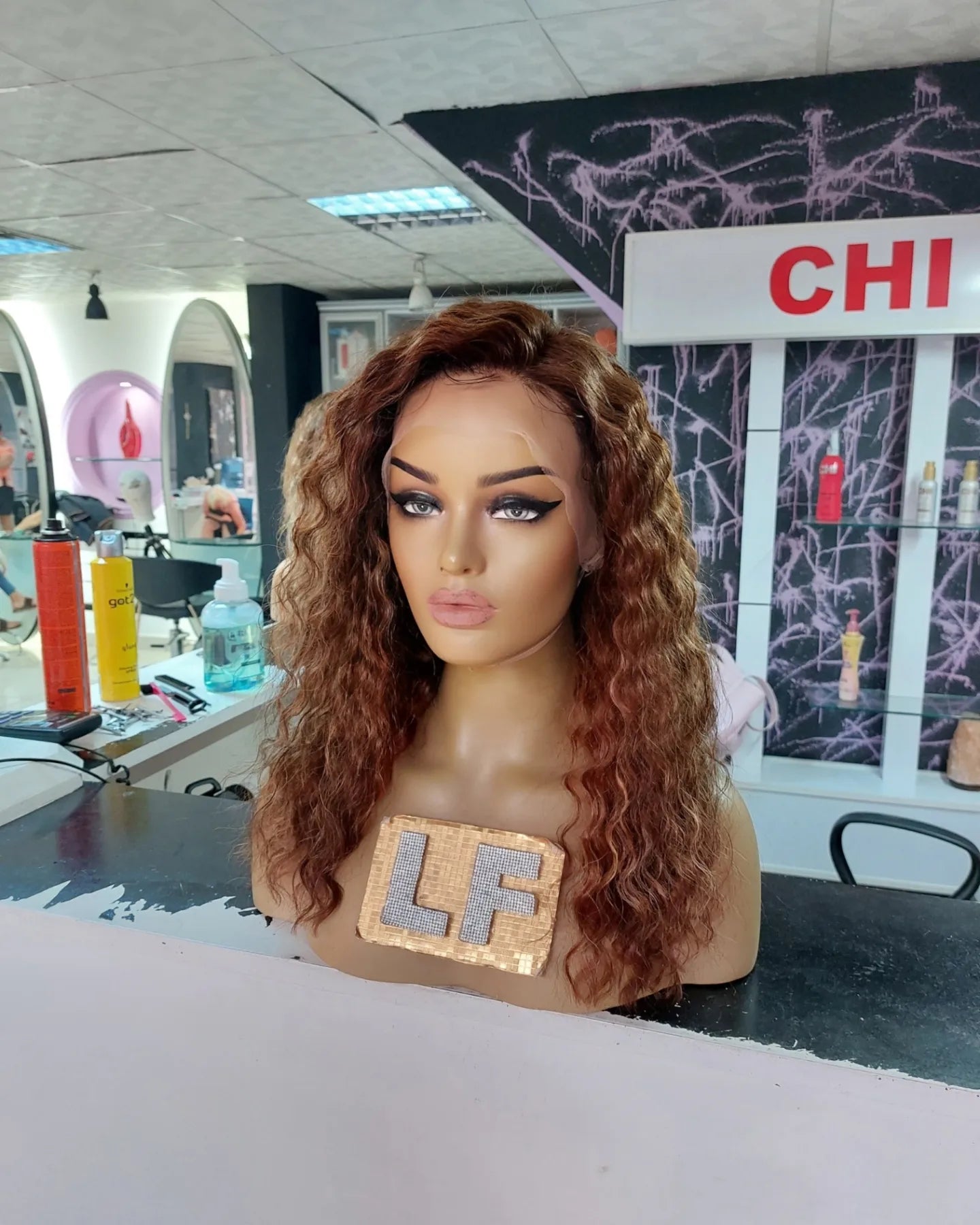 GABRIELLE KUMRAL IŞILTILI DERİN DALGA DANTEL PERUK ÜNİTESİ