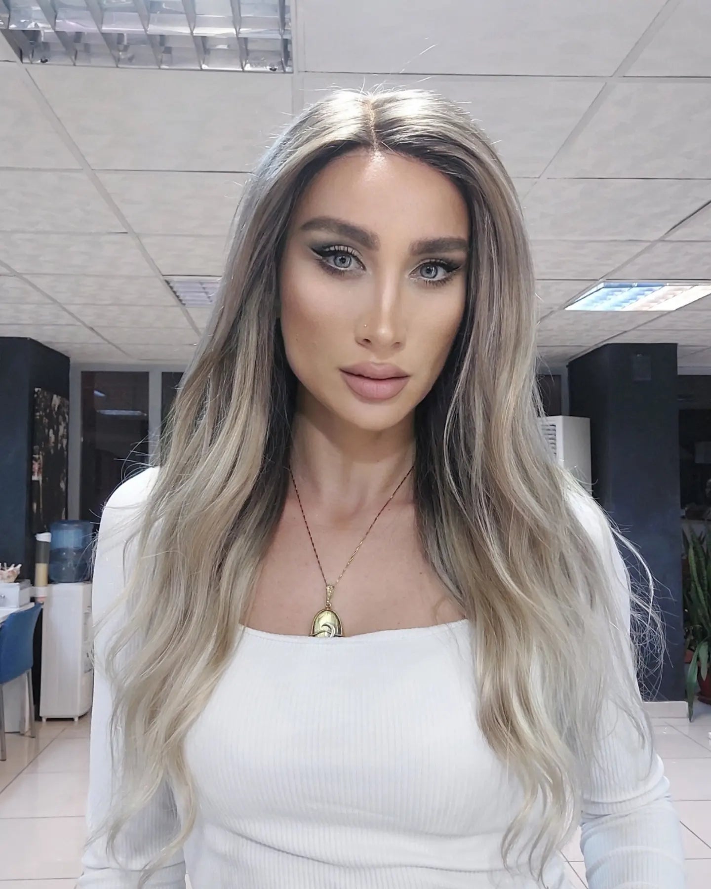 CHIARA AÇIK KÜLLÜ KUMRAL SARIŞIN OMBRELİ DANTEL PERUK ÜNİTESİ