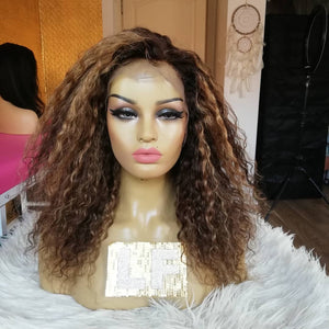 CARMEN KAHVERENGİ IŞILTILI KINKY KIVIRCIK DANTEL PERUK ÜNİTESİ