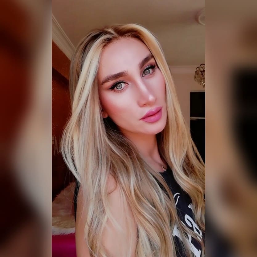 ELENA PLATİN SARIŞIN BALYAJLI DANTEL PERUK ÜNİTESİ